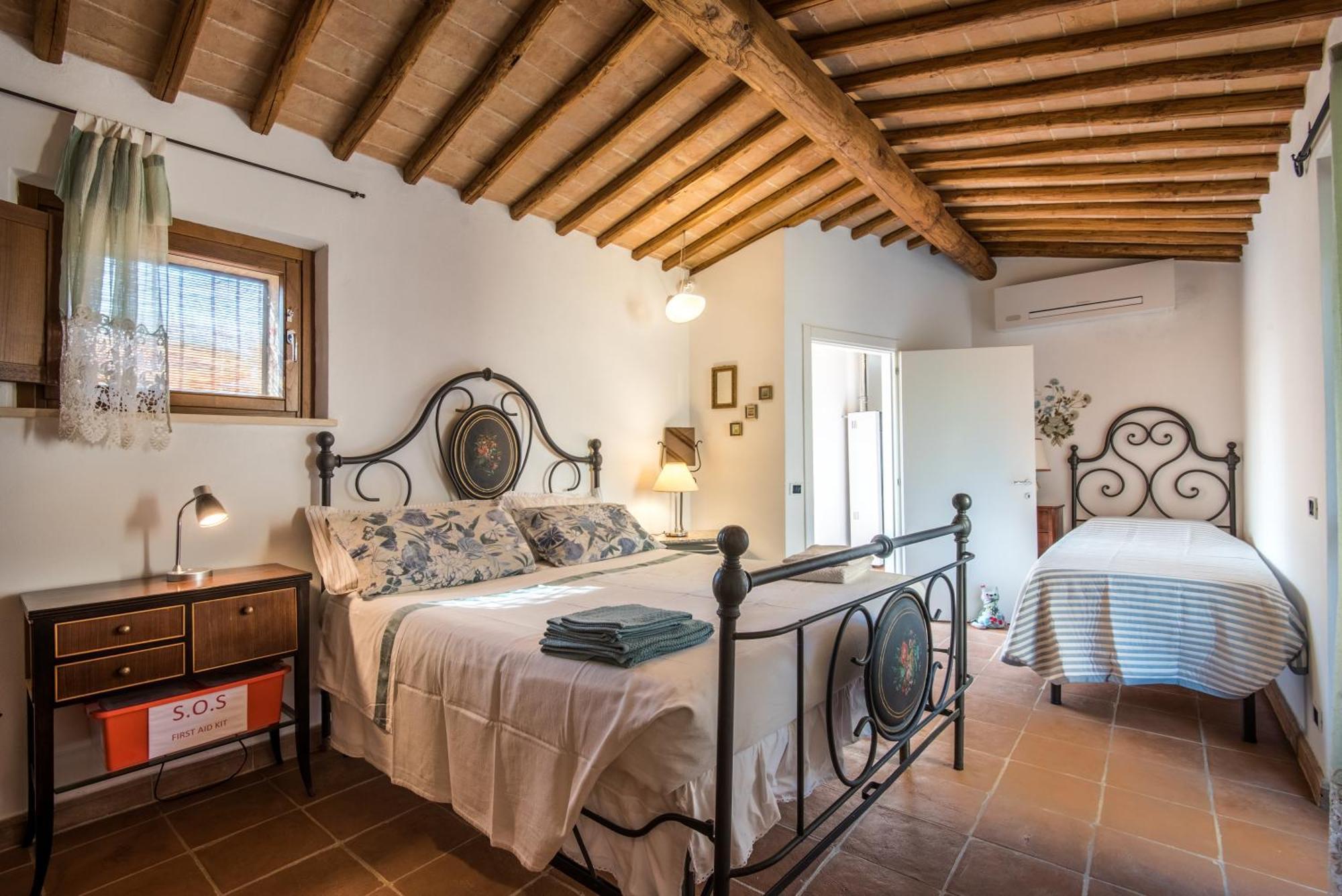 La Farneta Villa Monteriggioni Exterior photo